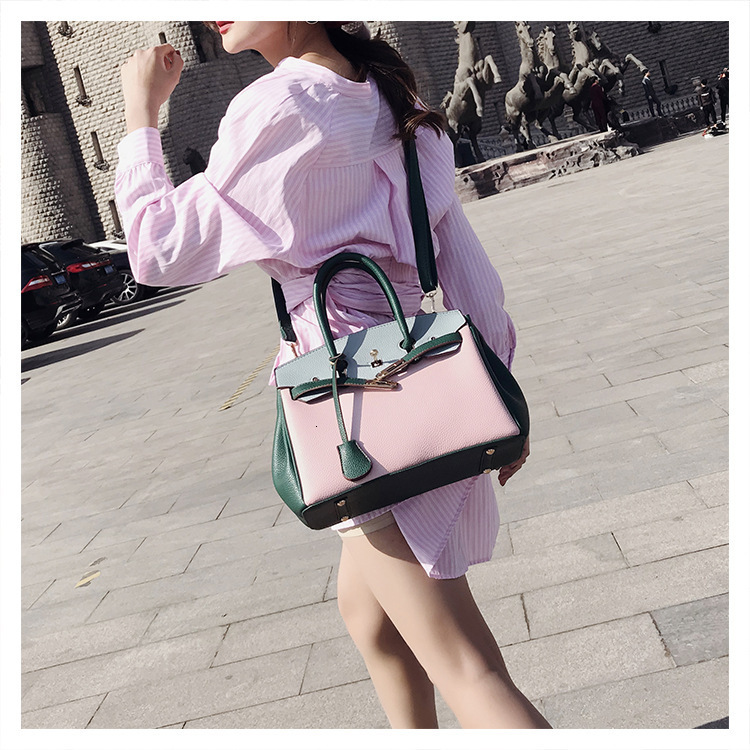 Designer 2025S new bags lychee pattern fashion handbag large shoulder bride Kelly women bag