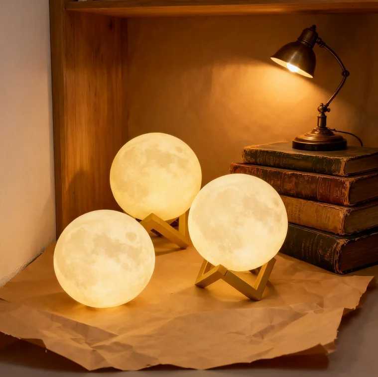 3D 8cm Wireless Moon Lamp Night Light Small Gift for All Occasions This 3D wireless moon lamp serves as a wonderful night light M251128