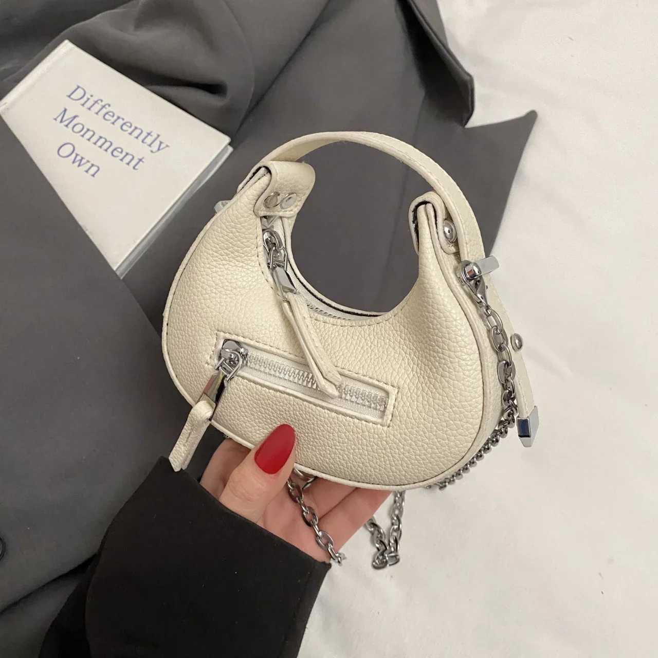 Designer Punk Style Versatile Ladies Mini Handbag Wen Persality Luxury Designer Crossbody Bags for Wen Streetwear Shoder Bag Y251127