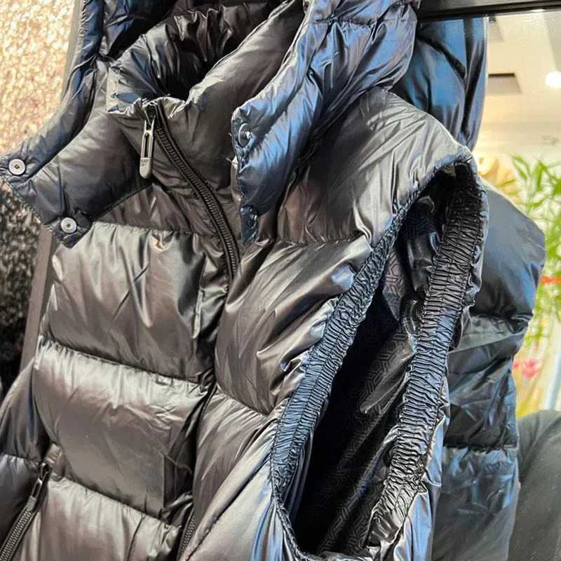 Winter Solid Hooded down Vest Womens Warm Quilted Cotton Waistcoat Thick Sleeveless Top White Duck down Coat for LadiesT251128