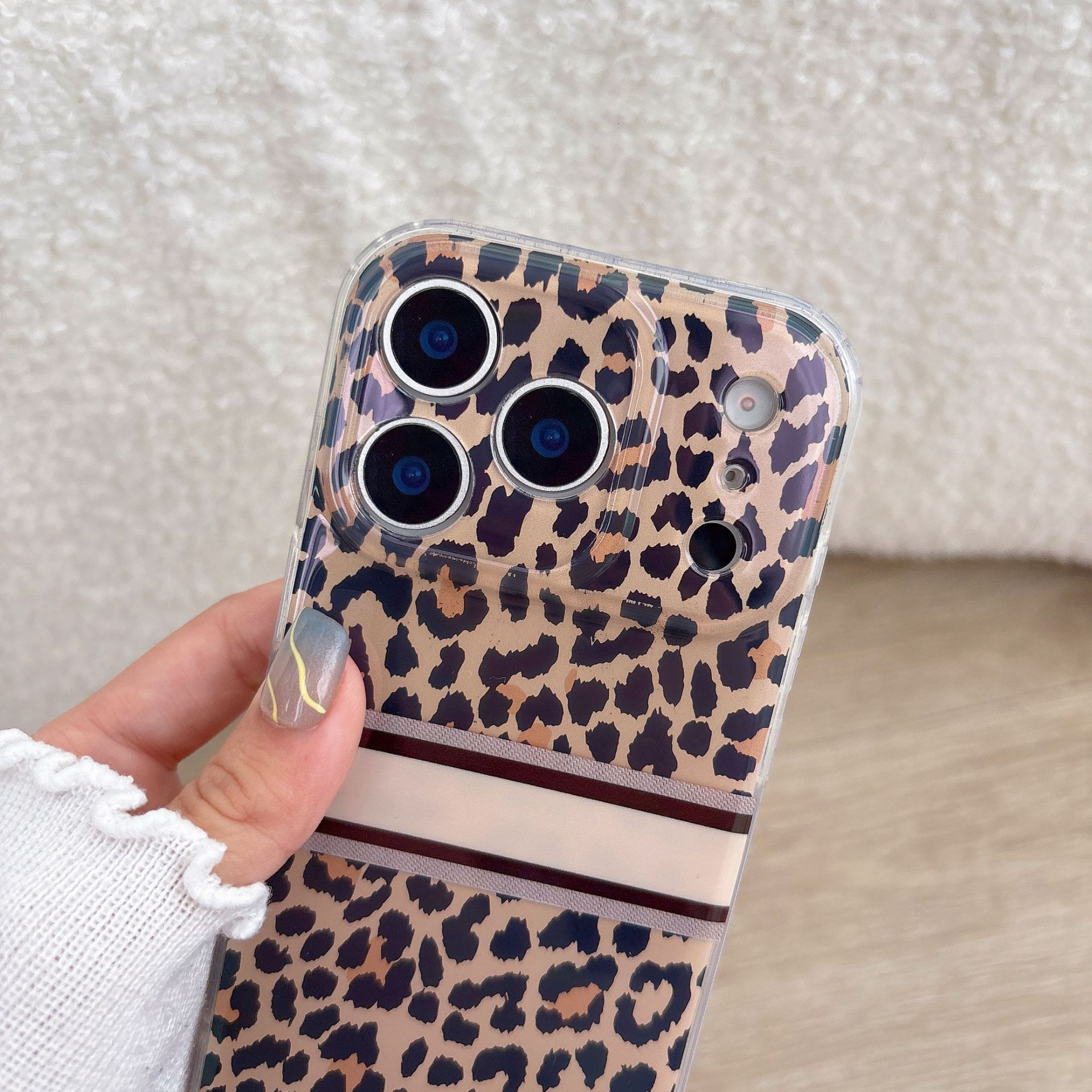 Leopard Print Phone Case iPhone 17 Pro Max Compatible with Apple 16 New Full Coverage Soft Edge Hard Protective Case