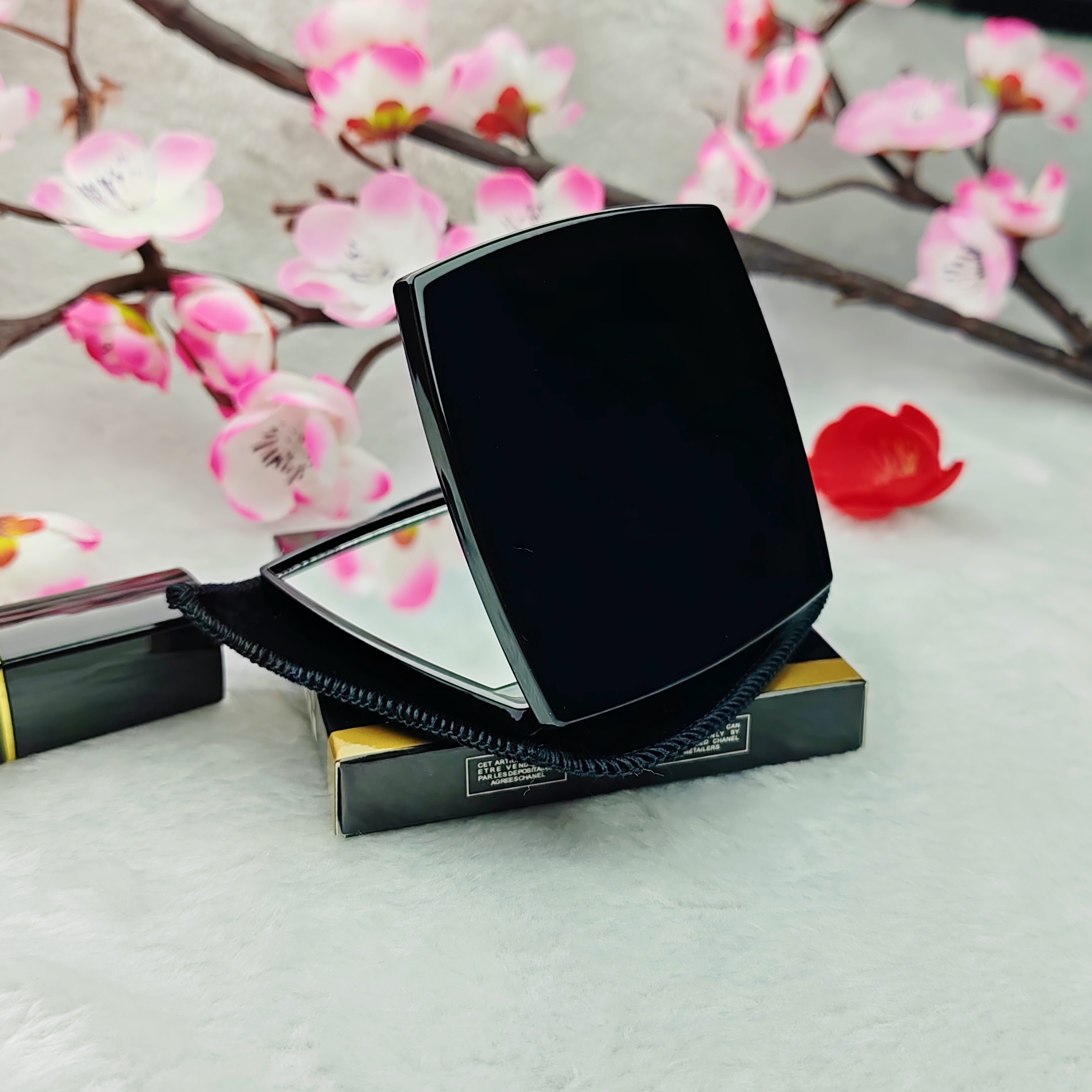 Brand Folding Compact Face Mirrors with Velvet Dust Bag Mirror Black Portable Classic Style Makeup Tools