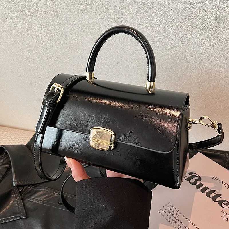 Designer Designer Luxury Short Handle Tote Wen Solid Pu Leather Handbag Lady Brand Flap Shoder Messenger Bags Small Square Sac A Main Y251127