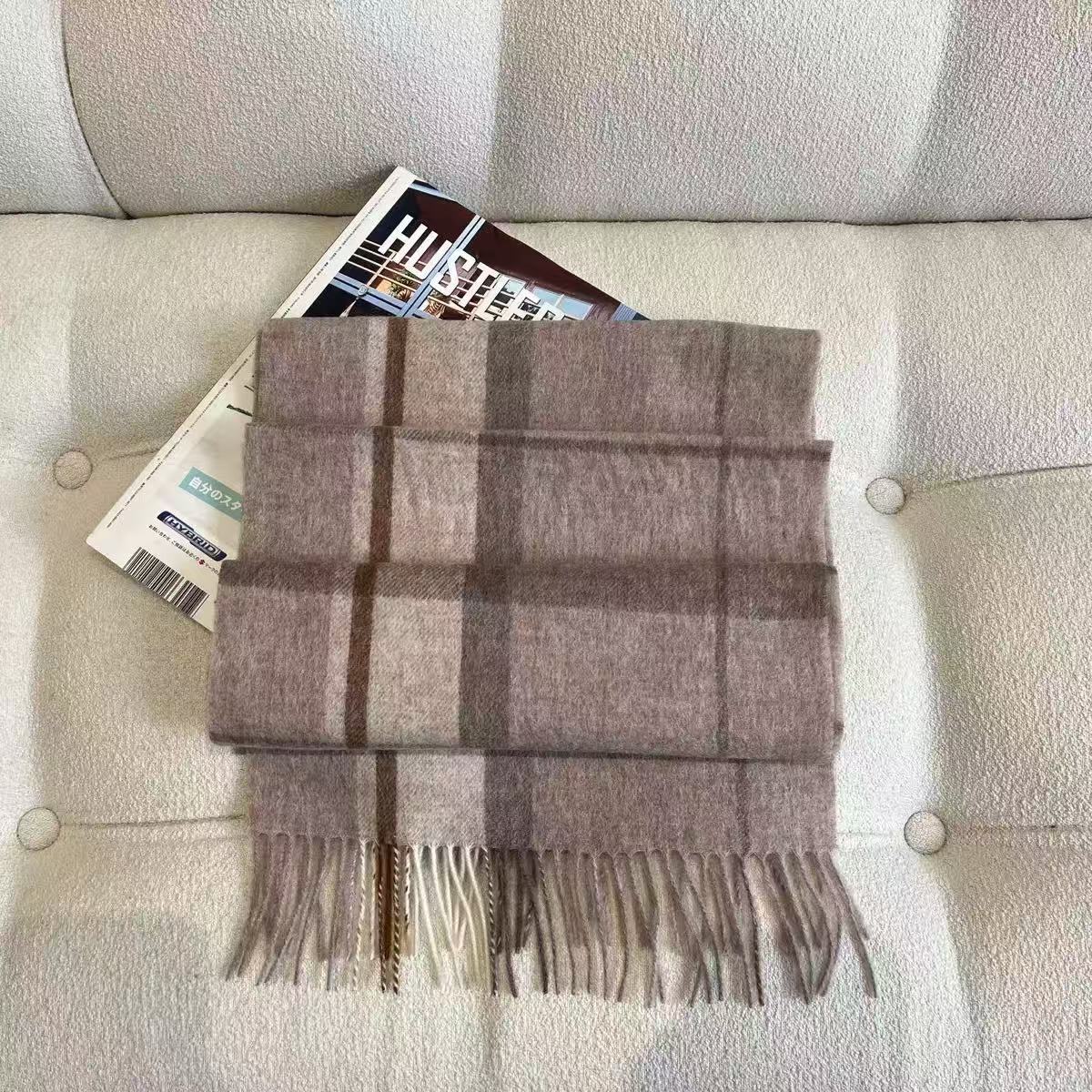 FFFF 100% Pure Wool Plaid Scarf, Simple, Versatile, Warm, Korean Style Neck Warmer for Women