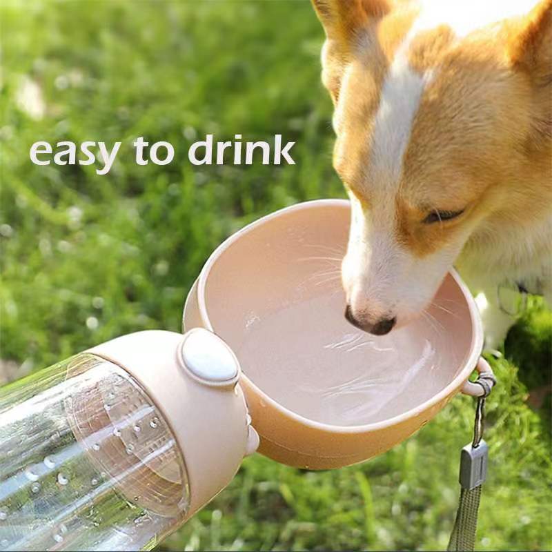 free shipping Portable water dispenser pet dogs to go and drink water, accompanied by a cup outdoor drinking, convenient for free drinking when going 