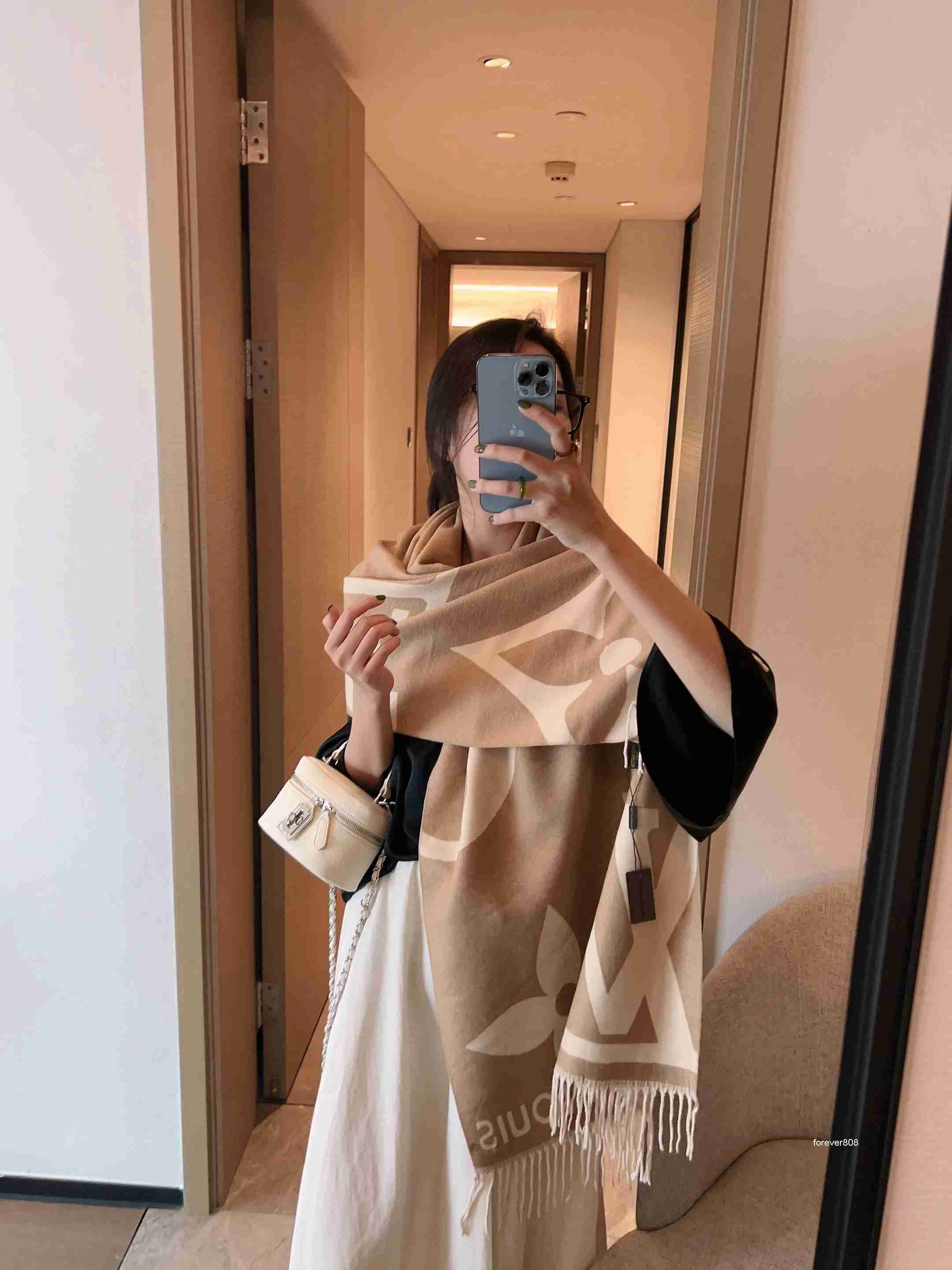 Scarves Designer Sc… - image