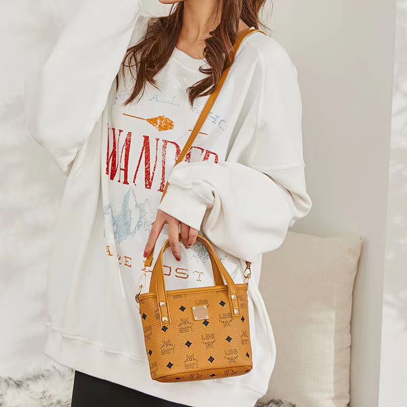 Trendy Ladies' Fashionable Retro Bucket Clutch & Compact Shouldersack Design bags Bucket Bag