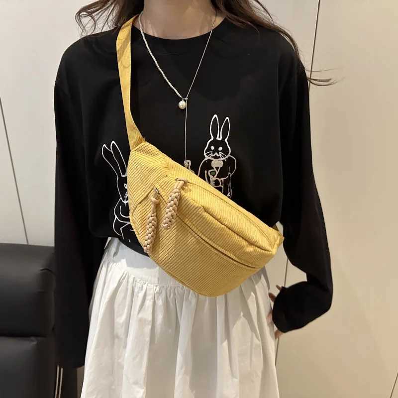 Women Waist Pack Large Capacity Corduroy Fanny Pack Street Style Chest Bag Fashion Shoulder Crossbody Bags Casual Waist Belt BagT251128