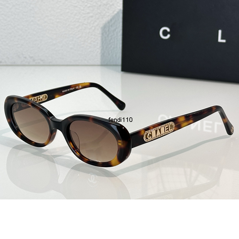 Sunglasses luxury designer Sunglasses for women Elliptical fashion letters Polygons Hollow Classic frame Outdoor Beach Sun Glasses For women