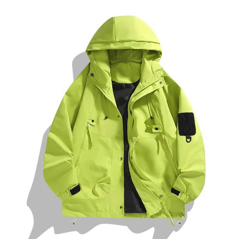 Autumn Winter Fashion Men Jacket New Casual Comfort Windproof Solid Tops Outdoors Loose Multiple Pockets Hooded Coats Men M251128