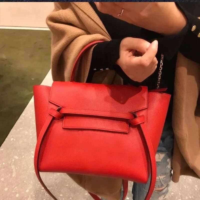 Free shipping designer bag 2025 New Dreamy Liu Luxury bag Wei Mu Cow Leather Shoulder Bag Vintage Style Single Strap Handbag With Inner Pocket Zipper 