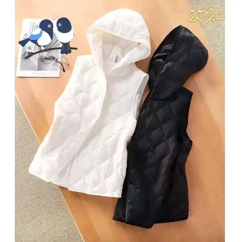 2025 Spring Autumn Down Cotton Vest for Women Lightweight Hooded Down Cotton Jackets Female Jackets White Black JacketT251128