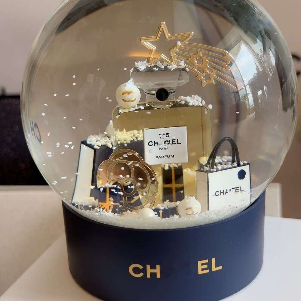 CH XXXL Little Fragrance Crystal Ball 2025 Double C Christmas Snowflake Exclusive VIP Gift Limited Edition Nair's Original Packaging