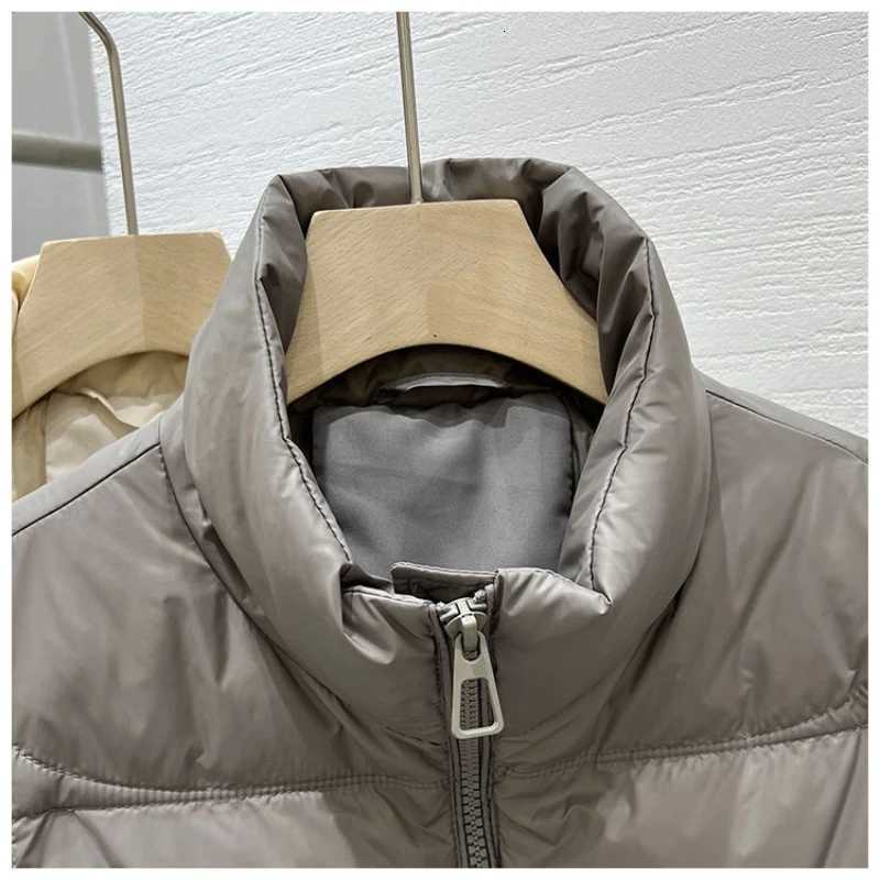 Winter Women Padded Coat Vest Zipper Thicken Warm Jacket Autumn Winter Casual Cotton Down Vests Zipper Puffer Jackets WaistcoatT251128