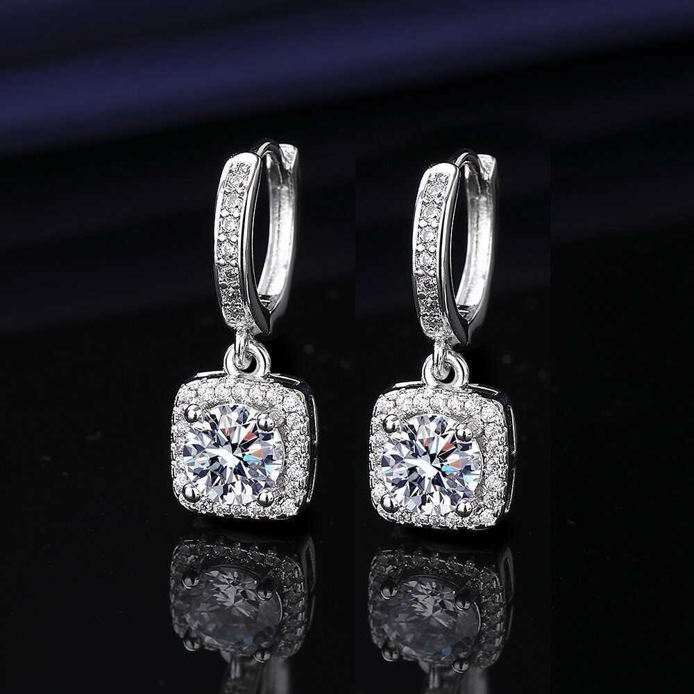 Women's stud earrings, heart-shaped, S925 sterling silver, zircon, six-prong zircon earrings, dazzling. Wedding Jewelry Gifts X251011