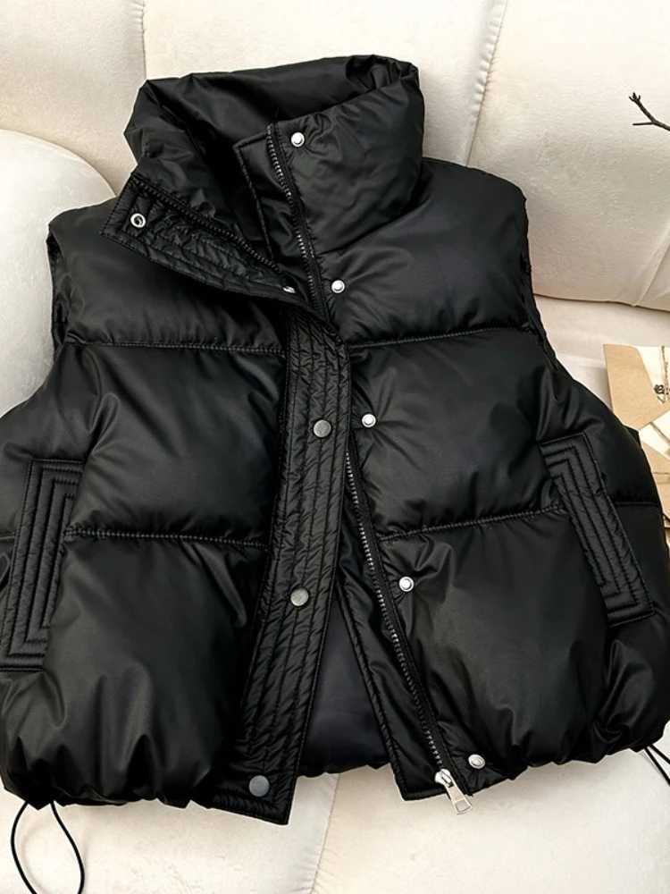 Autumn Winter Warm Waistcoat Ladies Solid Outerwear Casual Sleeveless Stand Collar Women Coats Lightweight Puffer Vest JacketsT251128