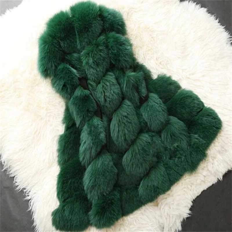 High Quality Fur Vest Coat Luxury Faux Fox Warm Women Coats Vest Winter Fashion Fur Womens Coat Jacket Vest 4XL Fur CoatT251128