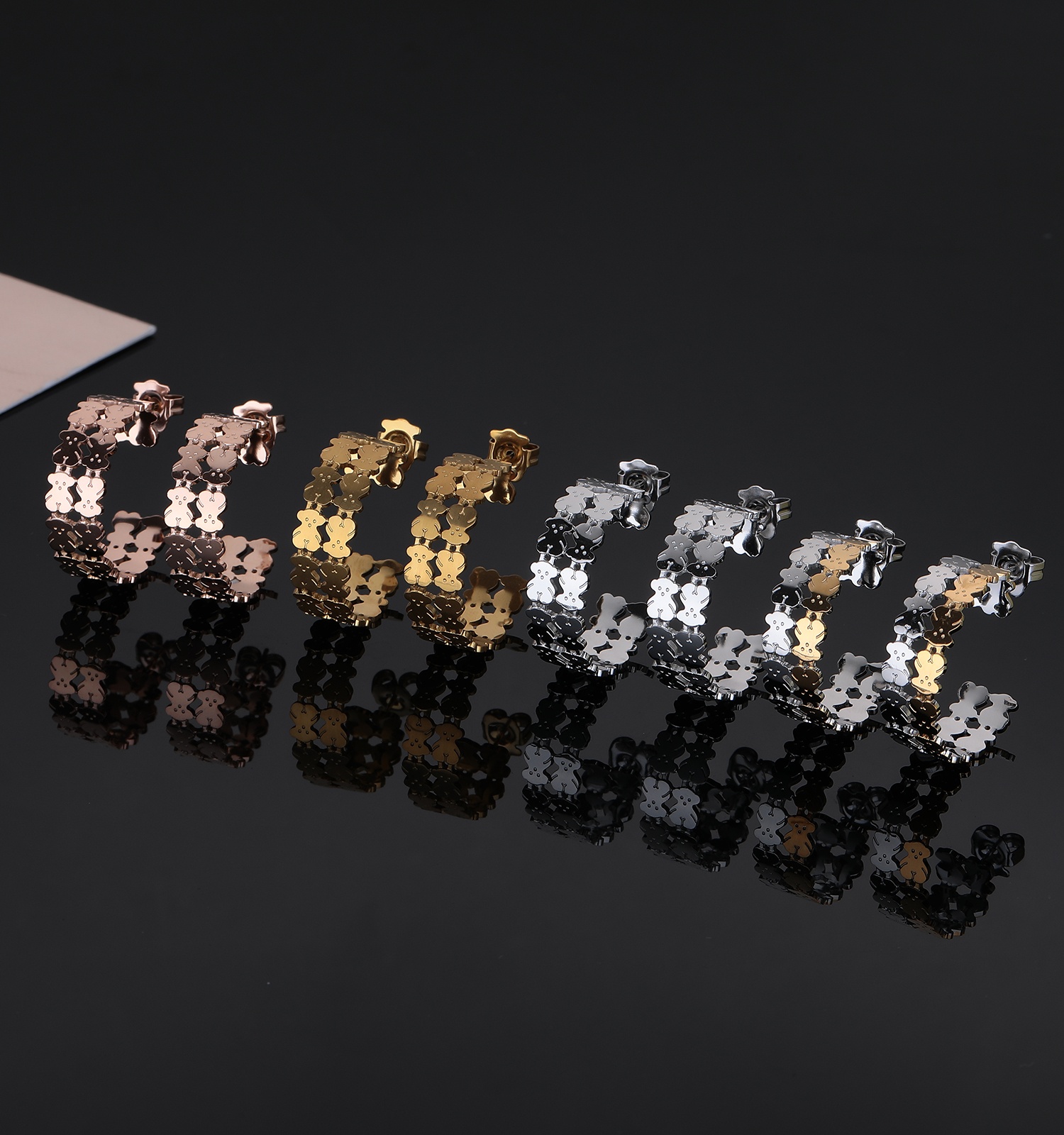 Hot Sale Fashion Women Men Silver Rose Gold Stainless Steel Span Four Bear Heart Animal Circle Stud Hoop Earrings Jewelry