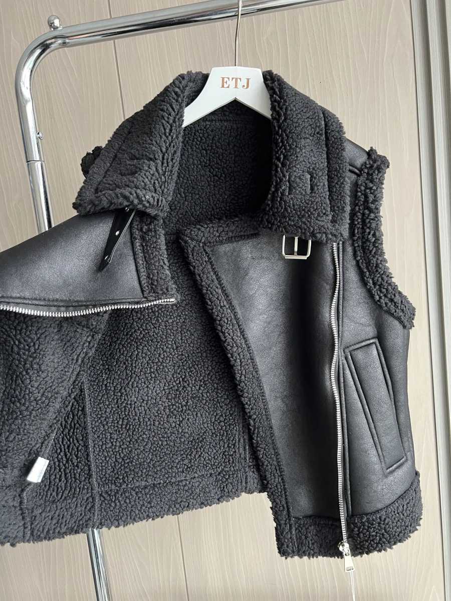 Womens Faux Fur Leather Jacket with Taffeta Lining - 2024 New Product Teddy Fur Collar Warm Leather Jacket for WomenT251128