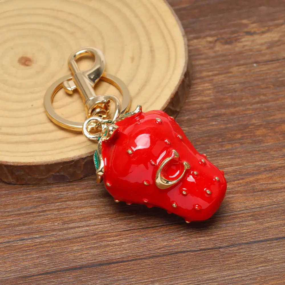 Delicious Fruit Red Strawberry Pendant Keychain Cute Strawberries Charms Keyring For Women Men Key Bag Ornament Accessories Gift 250428
