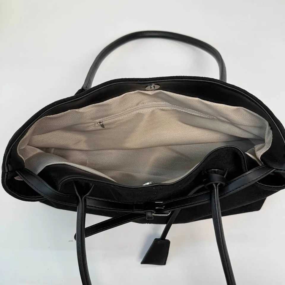 New Winter Underarm Bag Retro Pu Leather Shoulder Bags for Women Luxury Designer Ladies Large HandBags Top-handle Bag Sac A Main K251128