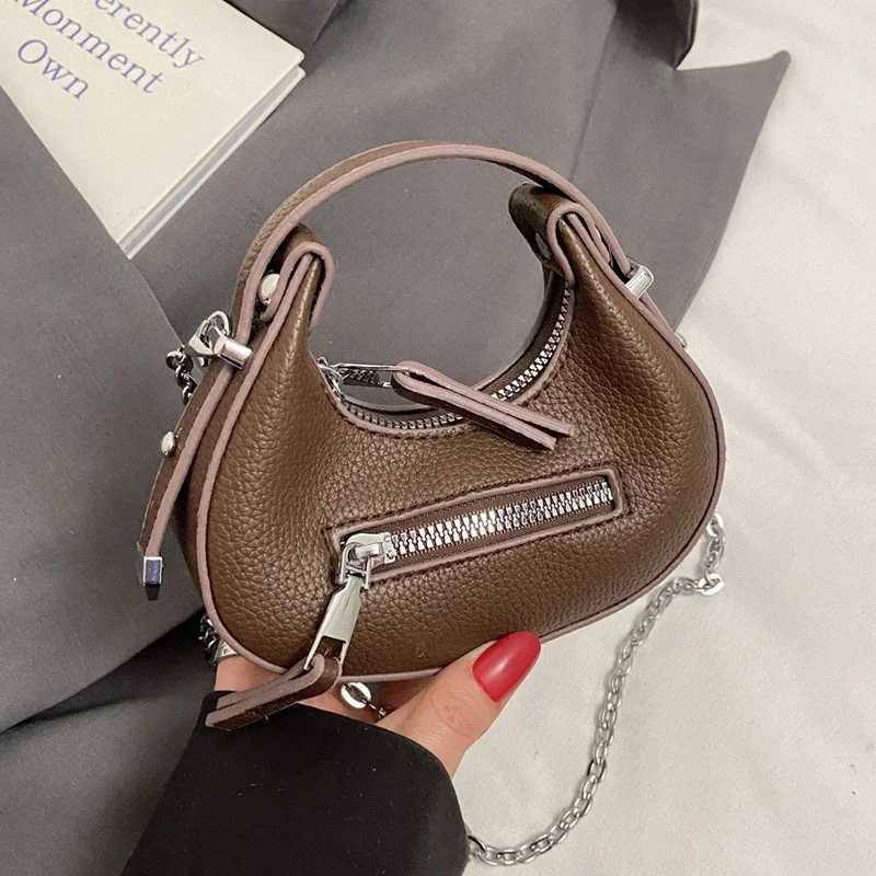 Designer Punk Style Versatile Ladies Mini Handbag Wen Persality Luxury Designer Crossbody Bags for Wen Streetwear Shoder Bag Y251127