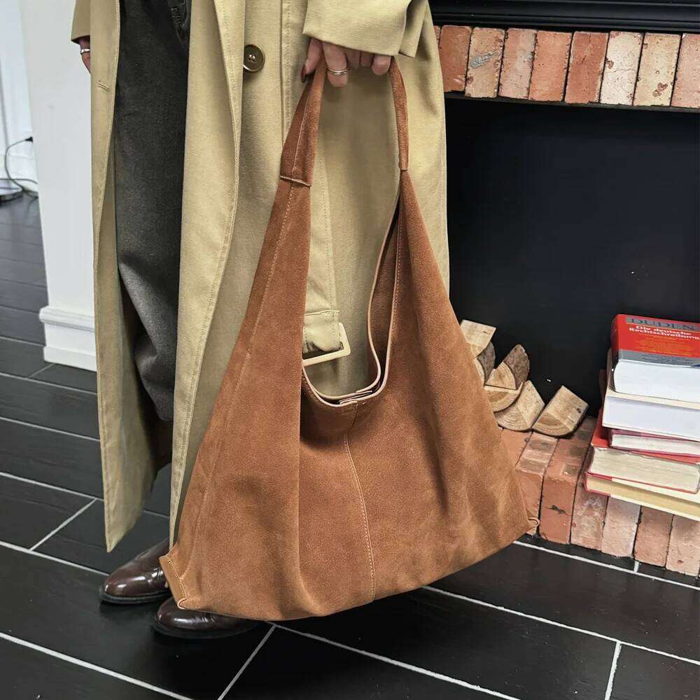 Designer Luxury Gen… - image