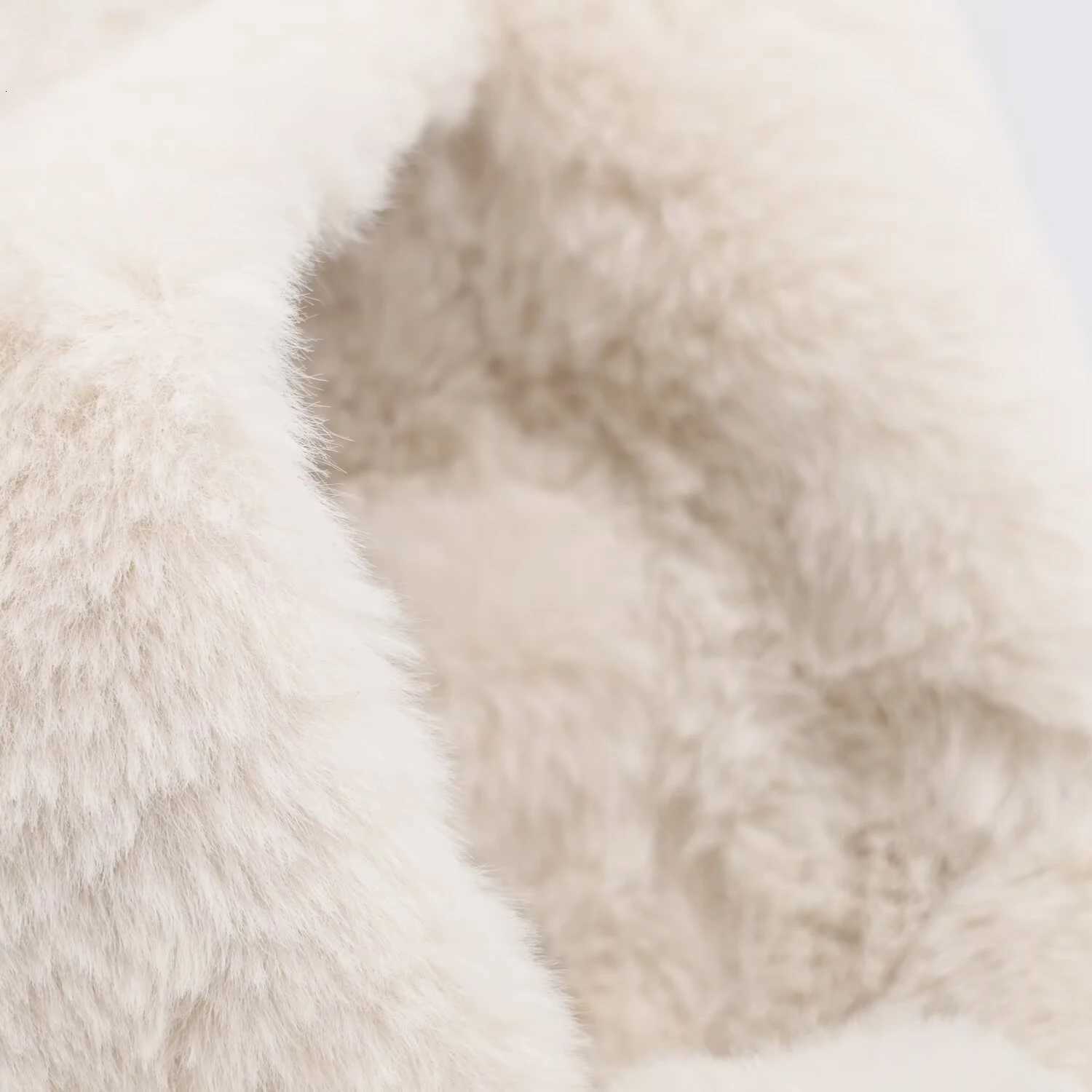 2025 autumn and winter new product spicy girl versatile artificial fur effect hooded sleeveless vest jacketT251128