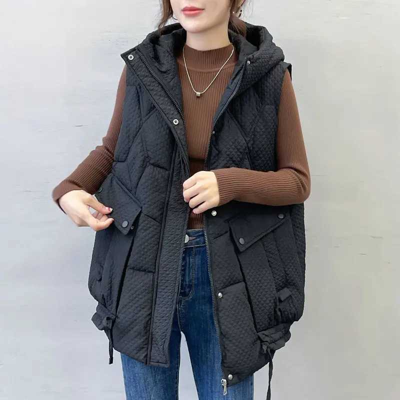 New Autumn Winter Womens Vest Jacket Fashion Down Cotton Vest All-match Hooded Sleeveless Loose Female Waistcoat Outwear TopsT251128