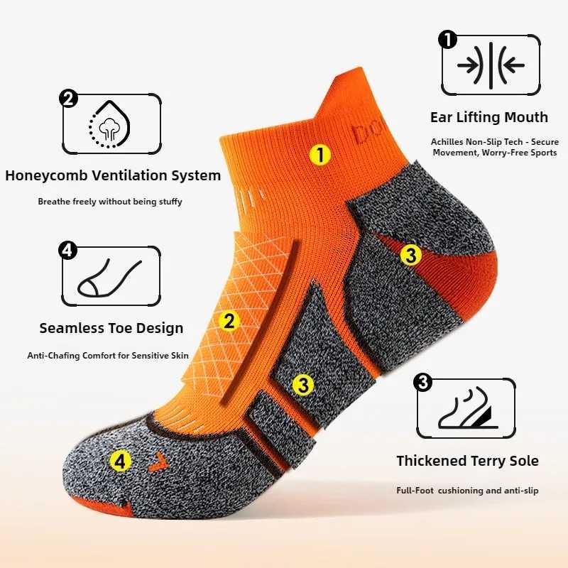 Professional Marathon Running Sock Men Women Sports Fitness Outdoor Thickened Cushioned Short Tube Low Cut Boat Ankle Socks J251128