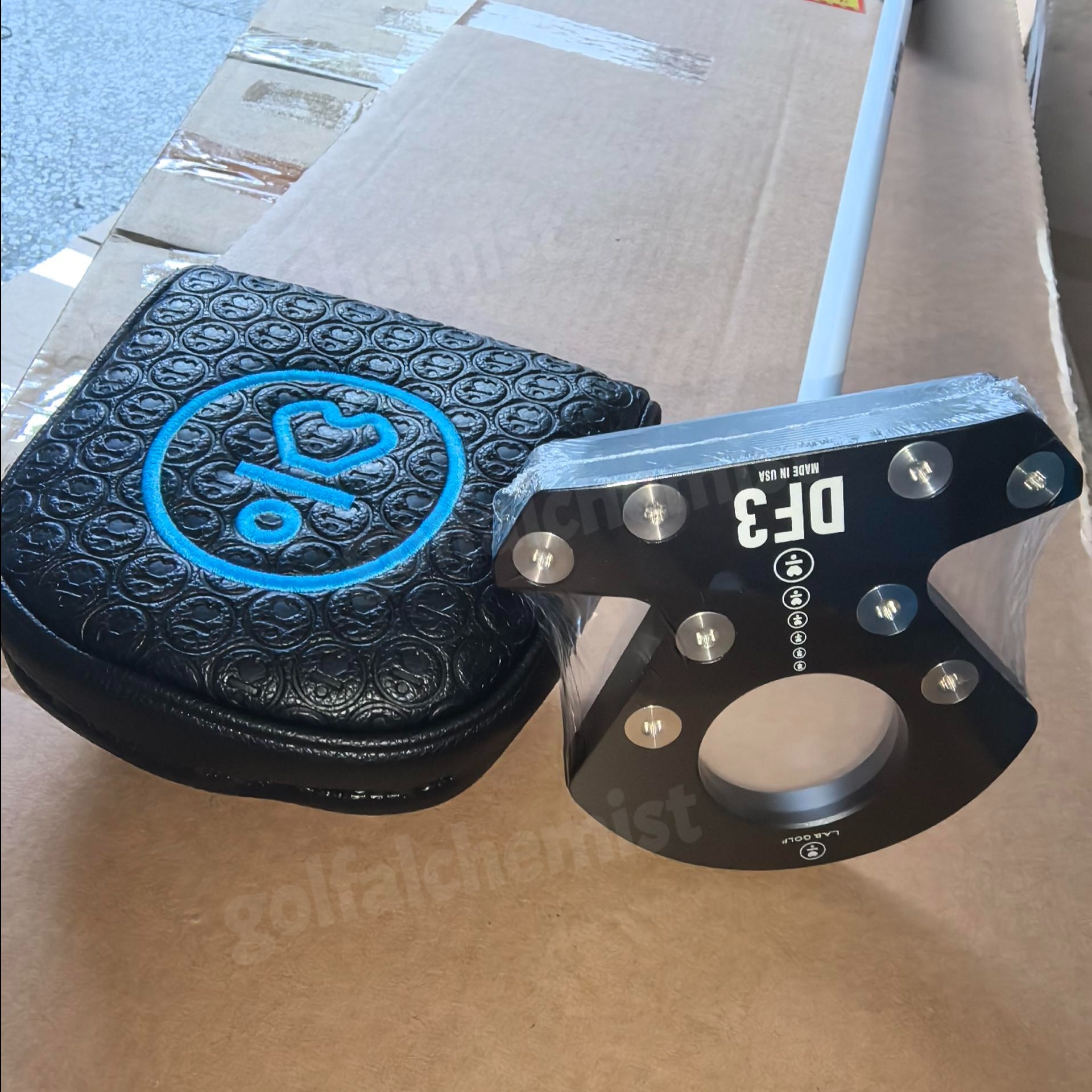 LAB DF3 Putter. golf putter Black/red/blue/green/pink/orange/Purple/Brown 33/34/35 Inch automatic balancing club face return putter