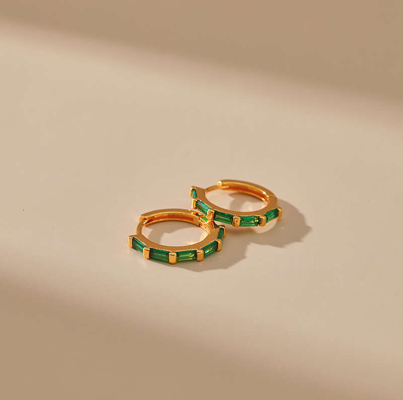 Cross-Border Hot Selling Emerald Zircon Small Hoop Earrings Copper Plated 18K Real Gold Vintage Style No Need to Remove While Sleeping