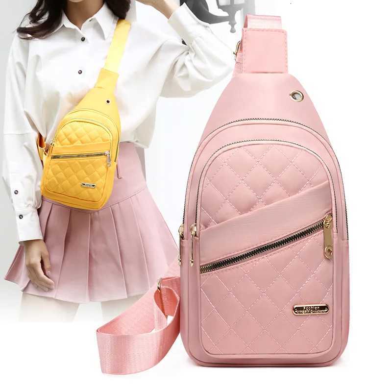 New nylon fabric womens chest bag fashion single shoulder crossbody bag large capacity cycling waist bagT251128
