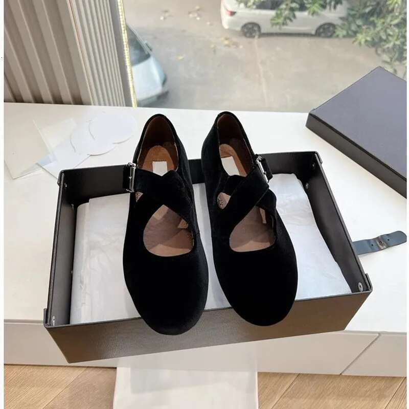 Spring and Autumn High Quality Cross Belt Buckle Mary Zhen Single for Women 2025 Veet Round Head Flat Ballet Shoes