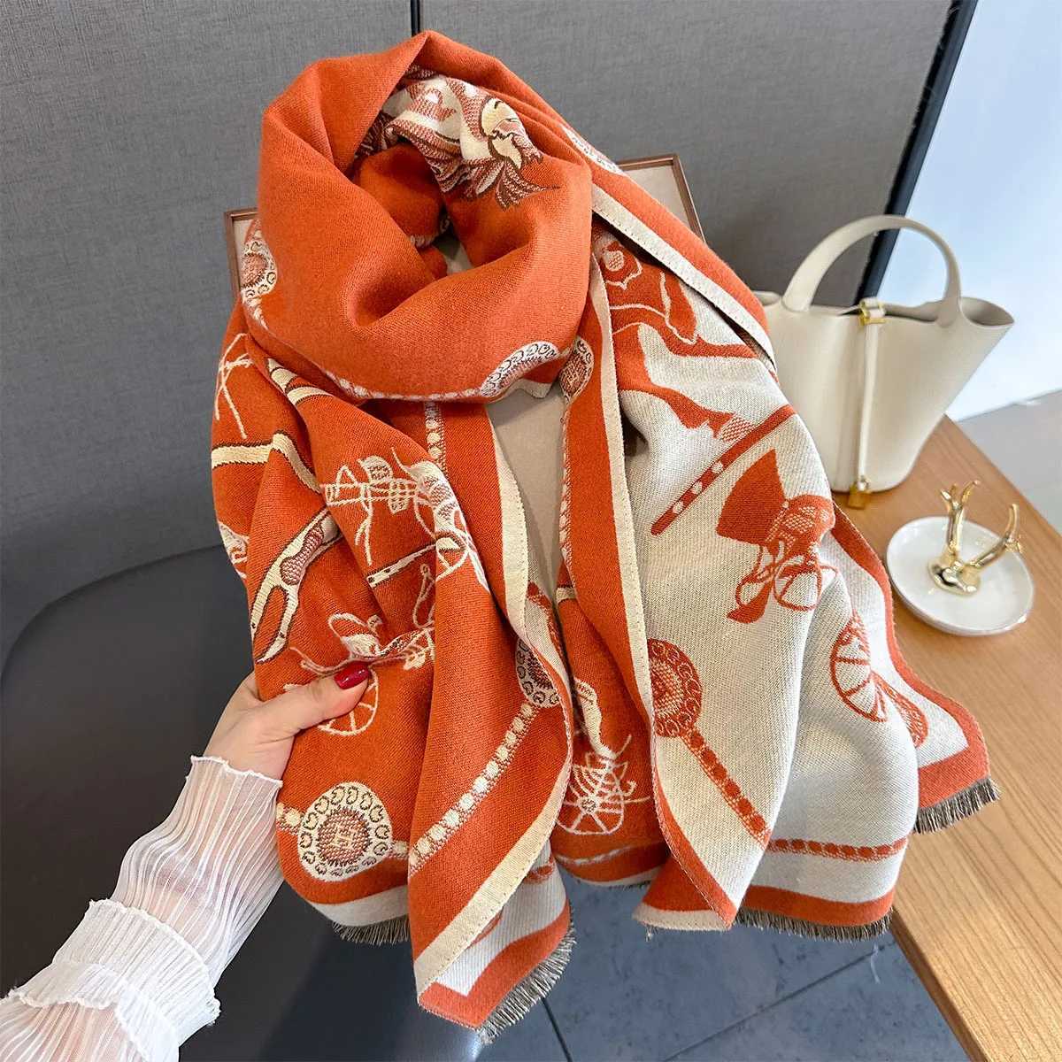 Autumn Winter Elegant Horse Print Shl Wr Women Luxury Cashmere Scarf Femme Thick Warm Blanket Stoles Long BlanketXJ251128