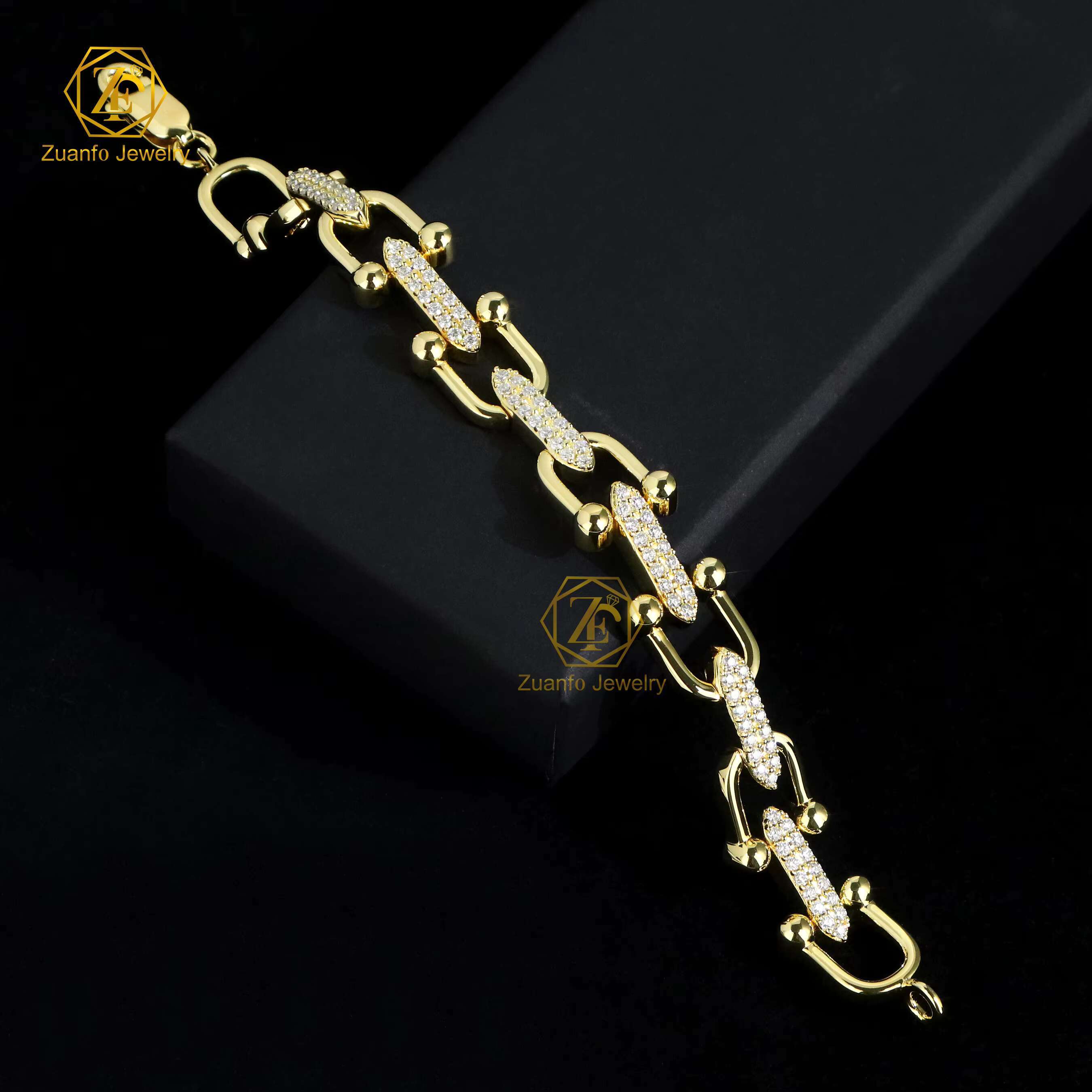 Luxury Jewelry S925 18K Yellow Gold Plated 6.5inches Moissanite U-Shape Link Bracelet for Women