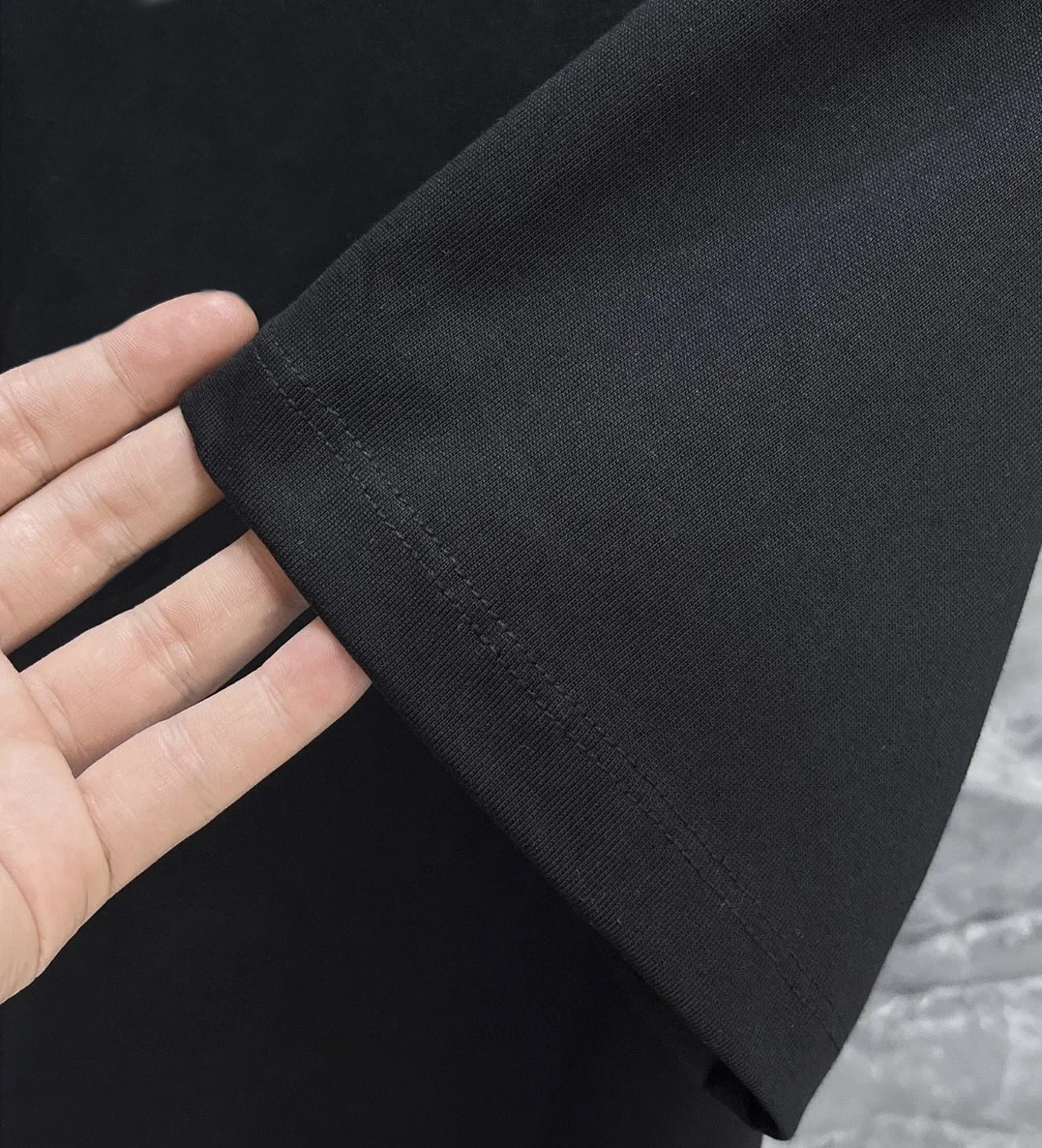 Summer brand T-shirts designer mens fashionable casual round-neck short-sleeved cotton T-shirts womens fashionable short-sleeved T-shirts