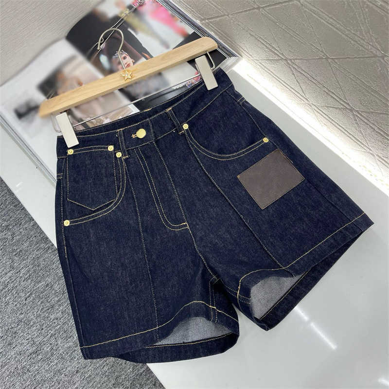 jean shorts women summer designer shorts Cotton Twill Denim Luxury leather patch Practical multi-pocket design Fashion Vacation clothing women