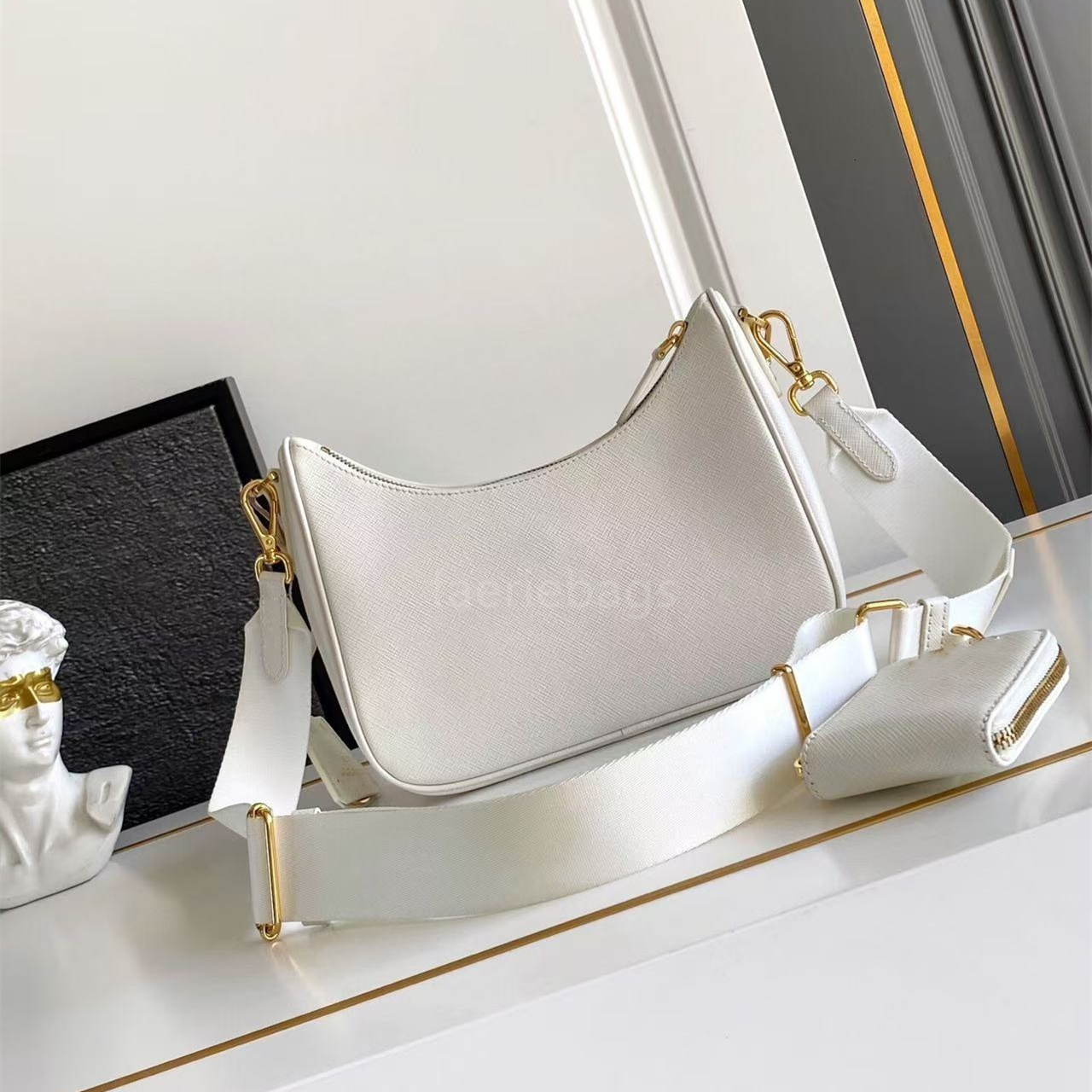 Hobo hand carrying armpit bag designer bag Luxury Bag top quality imported small particle ball patterned cowhide handle cover bag full leather chip Luxury brands