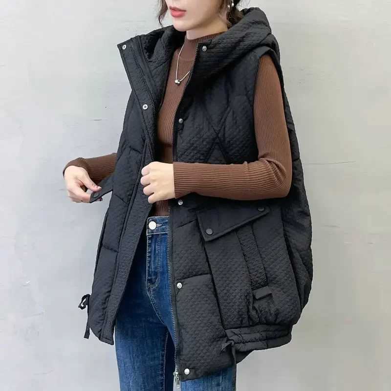 New Autumn Winter Womens Vest Jacket Fashion Down Cotton Vest All-match Hooded Sleeveless Loose Female Waistcoat Outwear TopsT251128