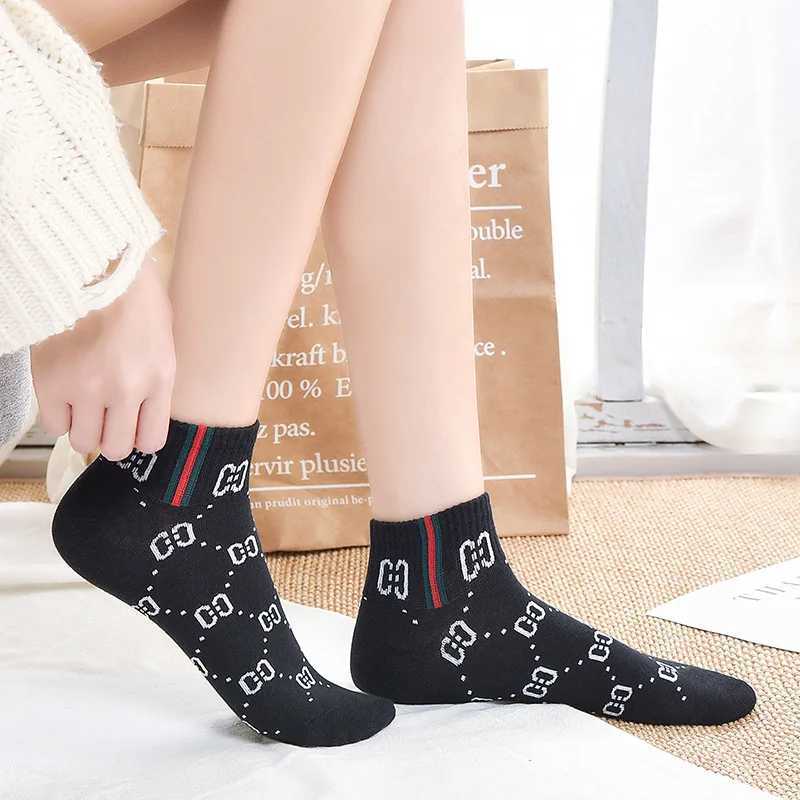 7 pairs of spring and summer college style socks womens ins trend boat socks trendy brand letter womens socks size 37-44 J251128