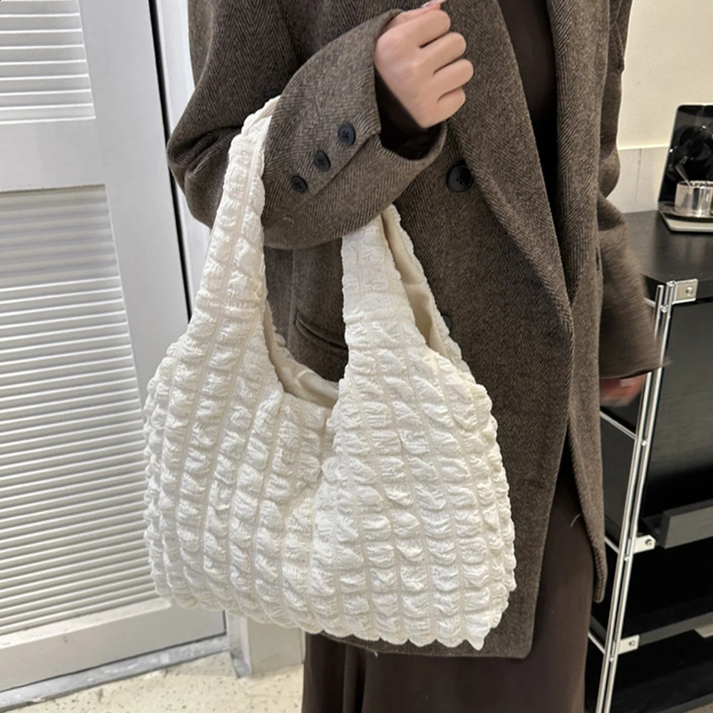 Fashion shoulder bag large Ruched womens lightweight fashion shopping dating hand-held handbag