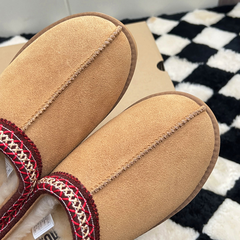 MEOD Slippers Designer Shoes Platform Slides Snow Boots Designer Womens Tazz Scuffs Ultra Mini Chestnut Wool Slides Fluffy Leather Women Ship With Box