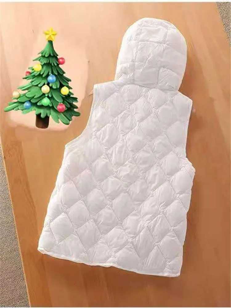 2025 Spring Autumn Down Cotton Vest for Women Lightweight Hooded Down Cotton Jackets Female Jackets White Black JacketT251128