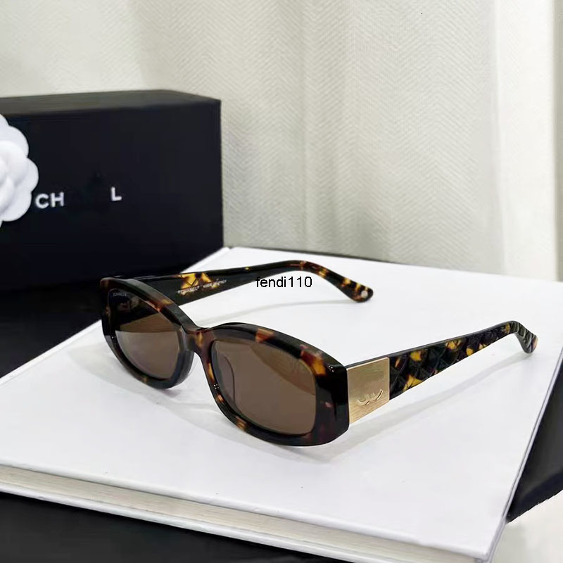 Sunglasses Designer Sunglasses for women Tweed Pattern cat eye Adumbral Classic Discoloration Eyeglasses frame Outdoor Beach Glasses women