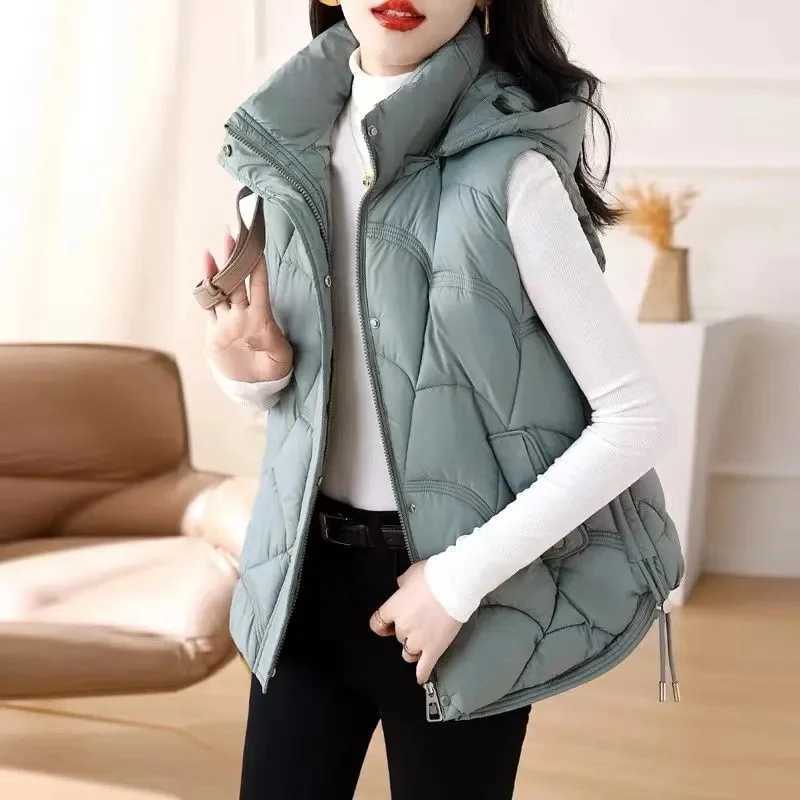 2025 New Autumn Winter Oversized Cotton Vests Sleeveless Coat Women Hooded Waistcoat Puffer Parkas Warm Down Cotton OutwearT251128