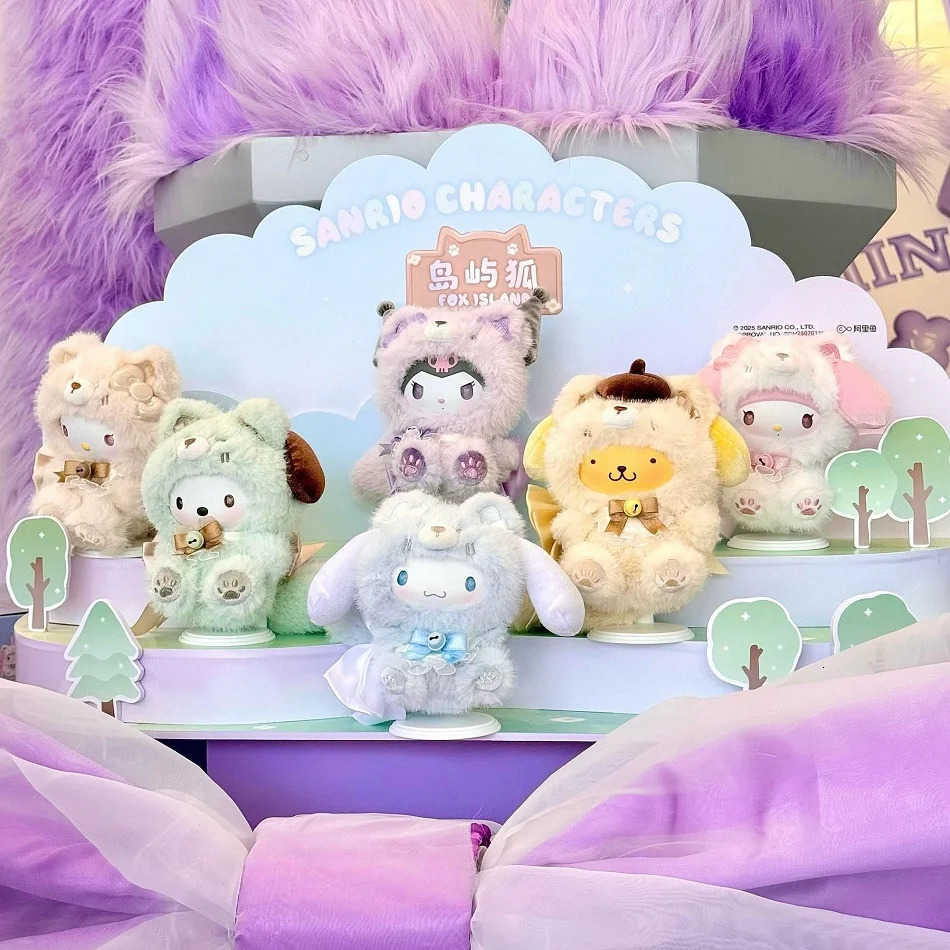 Sanrio New MINISO Family Fox Island Series Vinyl Plush Blind Box Cute Cartoon Hello Kitty Kuromi Pendants Girl Bag Ornament Gift H2512171