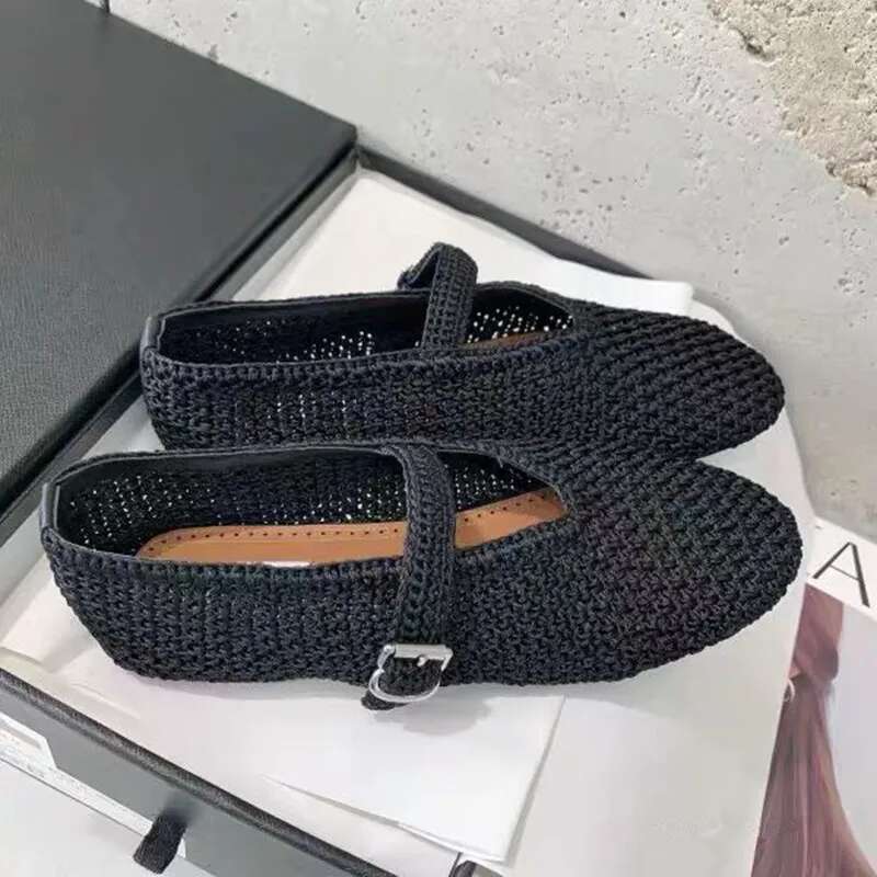 Early Spring Breathable Runway Style Flat Ballet Shoes For Women, Retro And Fashionable, Fly Woven Sne-piece Strap Single Shoes,