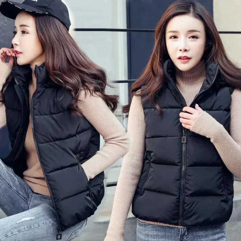 Winter Sleeveless Jacket Female Hoodies Down Vest 2024 New Duck Down Puffer Waistcoat Ultra Light Winderproof Puffer Coat OutweaT251128