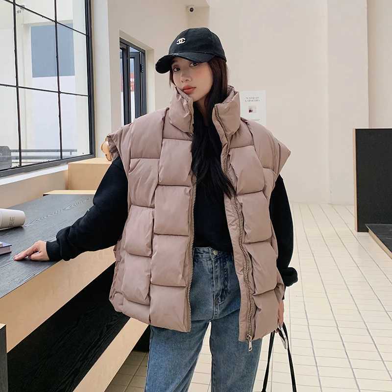 2025 New Padded Vests Winter Coat Ladies Jackets Oversize Women Vest Puffer Outwear Sleeveless Warm Fashion Long Loose Vest CoatT251128
